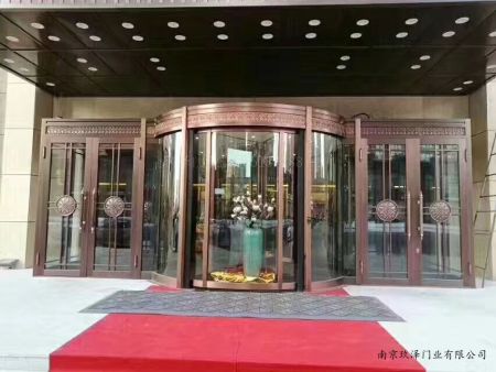 兩翼旋轉門點擊圖片查看更多