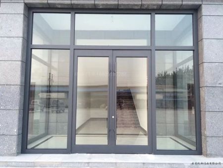 肯德基門點擊圖片查看更多