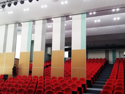 西安活動隔斷|酒店玻璃活動隔斷|餐廳活動屏風(fēng)|移動隔音墻廠家-西安福瑞思隔斷制造有限公司