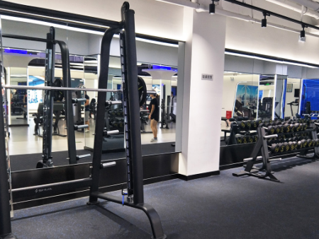 黄金时代丹尼斯店..