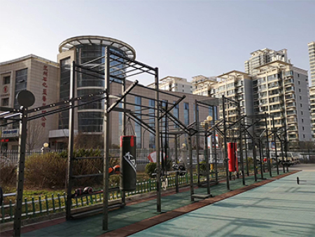 特勤二中队28米体能训练架3