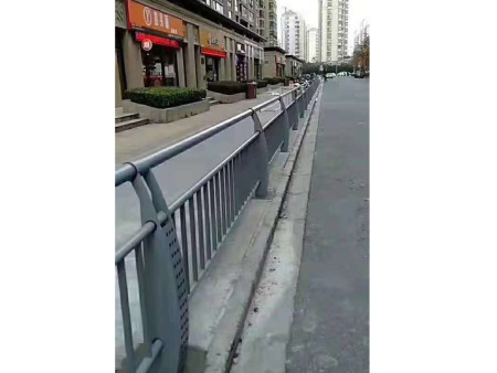桥梁护栏