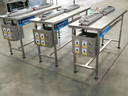 手動(dòng)蛋餃機(jī)