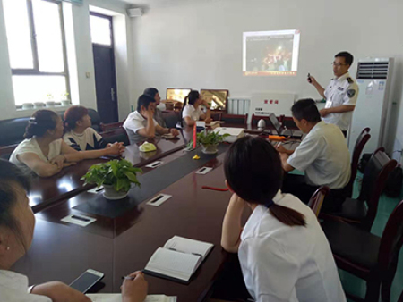 杨刚明警官消防知识培训 