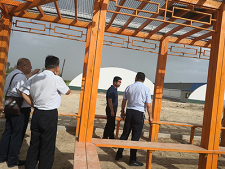 兰州市商务局领导、交大院长视察工作