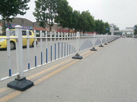 道路护栏