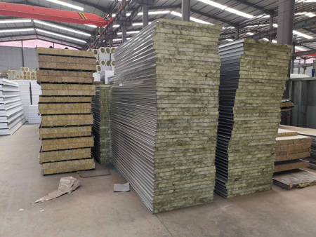 兰州彩钢夹心复合板厂家