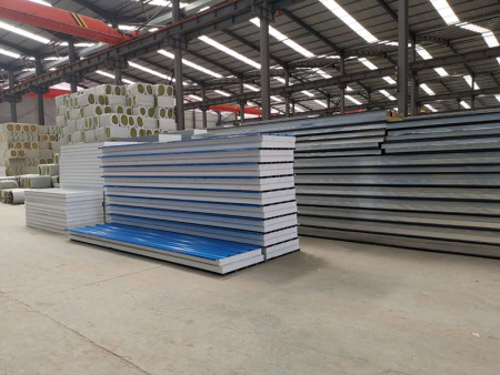 兰州彩钢夹心复合板厂家