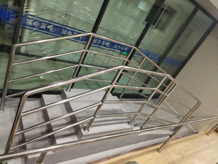 廣通三合不銹鋼——不銹鋼加工質量控制要點探討