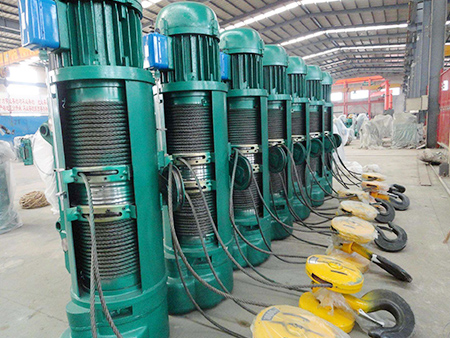 河南省起重机装备安装浅谈如何做好门式起重机防腐工作