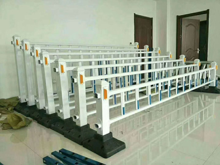 甘肅公路護(hù)欄