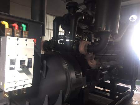 上柴股份650KW柴油发电机组
