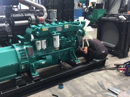 200KW潍柴股份柴油发电机