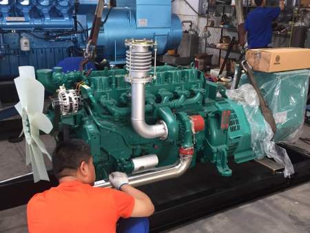 250KW柴油发电机组