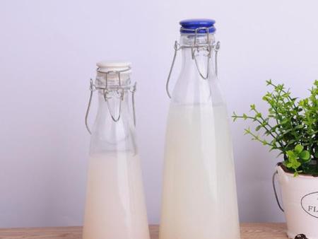 厂家直销环保玻璃酸奶瓶500ml手提牛奶瓶 250ml手提密封卡扣饮料
