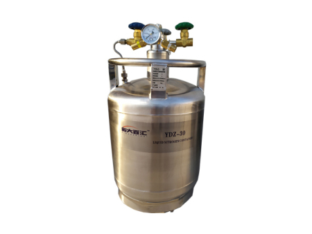 What are the standard configuration of 50L self pressurized liquid nitrogen tank