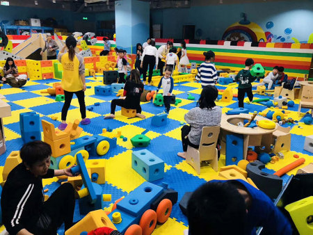 商场积木区