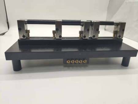 汽车变速箱输入输出轴外径测量