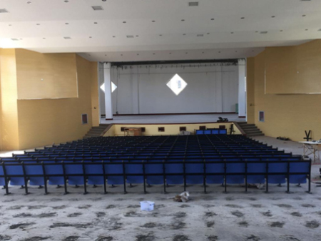 农业经济学校礼堂舞台灯光音响系统