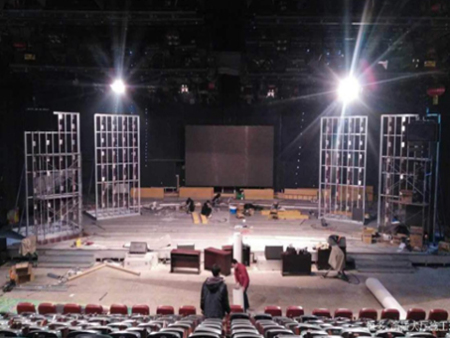 演播大厅施工现场