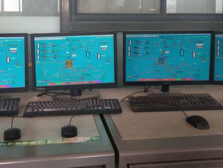 公司生产操作室