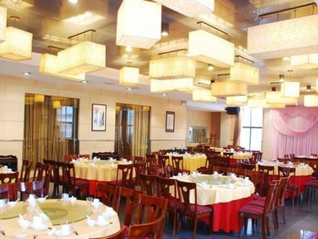 东华大酒楼宴会厅音响灯光系统