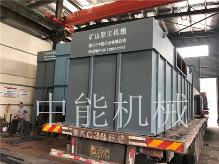 发往协众矿业在辽宁阜新投资的大型玄式岩石料生产线第二批矿山beplay体育app ios