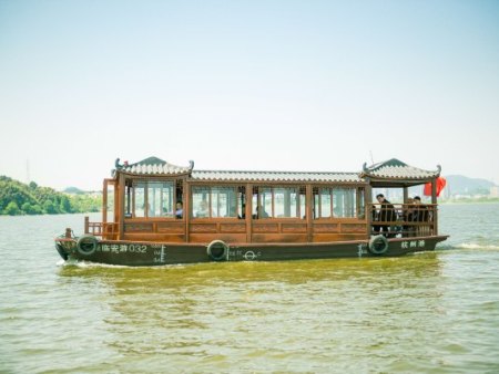 游船