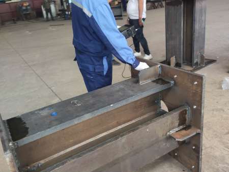 十字型钢柱出厂前探伤自检