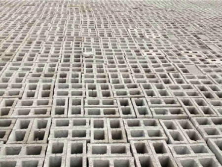 水泥砌块
