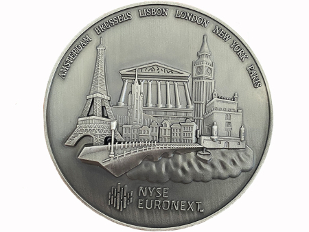 Commemorative coin