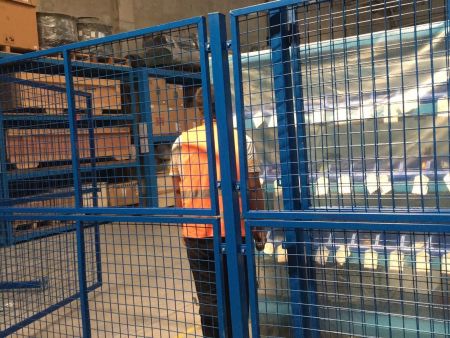 玖龙纸业安装护栏网