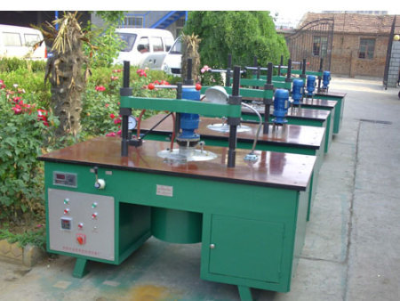 真空搅拌热压铸机