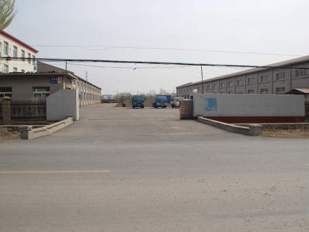 东风电镀厂正门