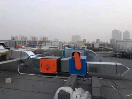 老旧厨房油烟净化器清洗、维修、更换——焕新设备促合规