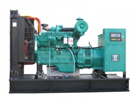 康明斯30KW發(fā)電機組