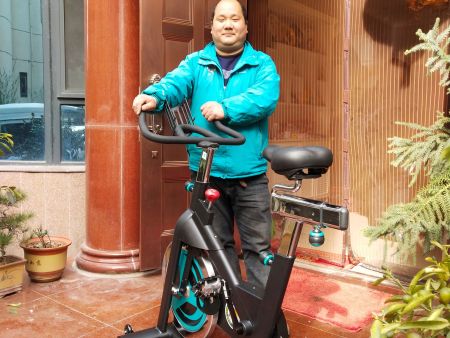 芙蓉苑小区32号楼健身车安装