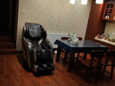 老城区民族路42号院3号楼按摩椅安装