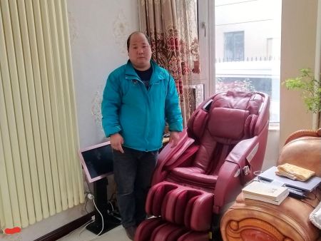 芙蓉苑小区按摩椅安装