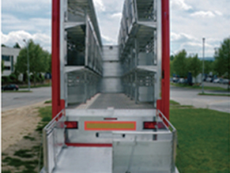 通道宽敞便于操作