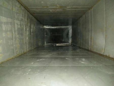 西安餐饮企业如何科学应对油烟管道隐患？鑫山明环保提供定制化解决方案
