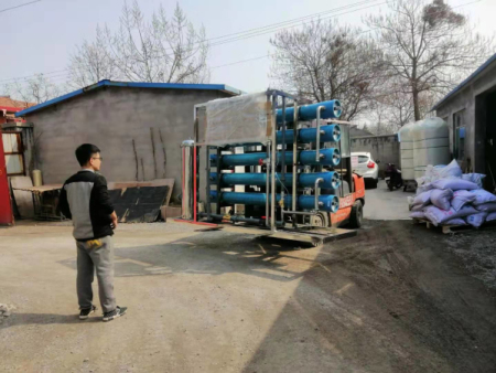 十吨纯净水设备装车