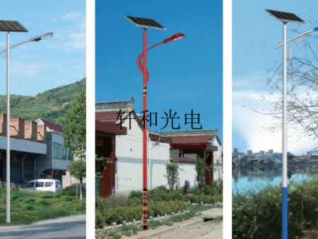 太阳能路灯照亮夜晚出行之路