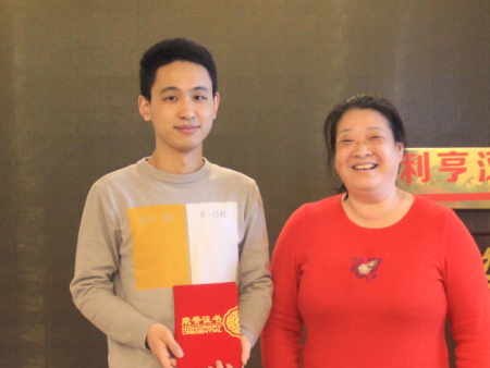 員工風(fēng)采 員工風(fēng)采