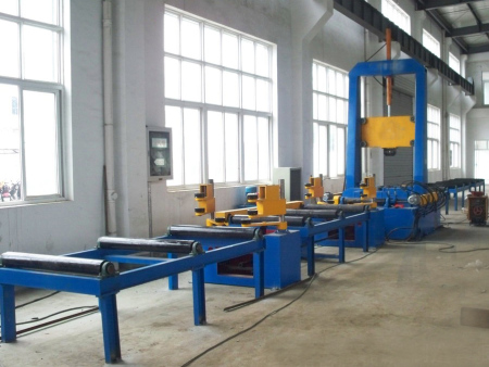 組立機(jī) 組立機(jī)