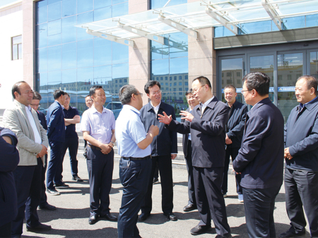 領(lǐng)導(dǎo)關(guān)懷