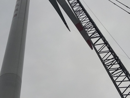 江西景德鎮梁中嶺100MW風電場項目建安工程風力發電機組安裝工程