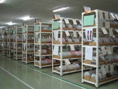 轻型层板货架