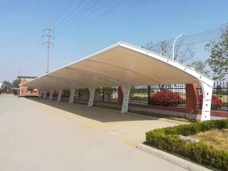 膜结构车棚