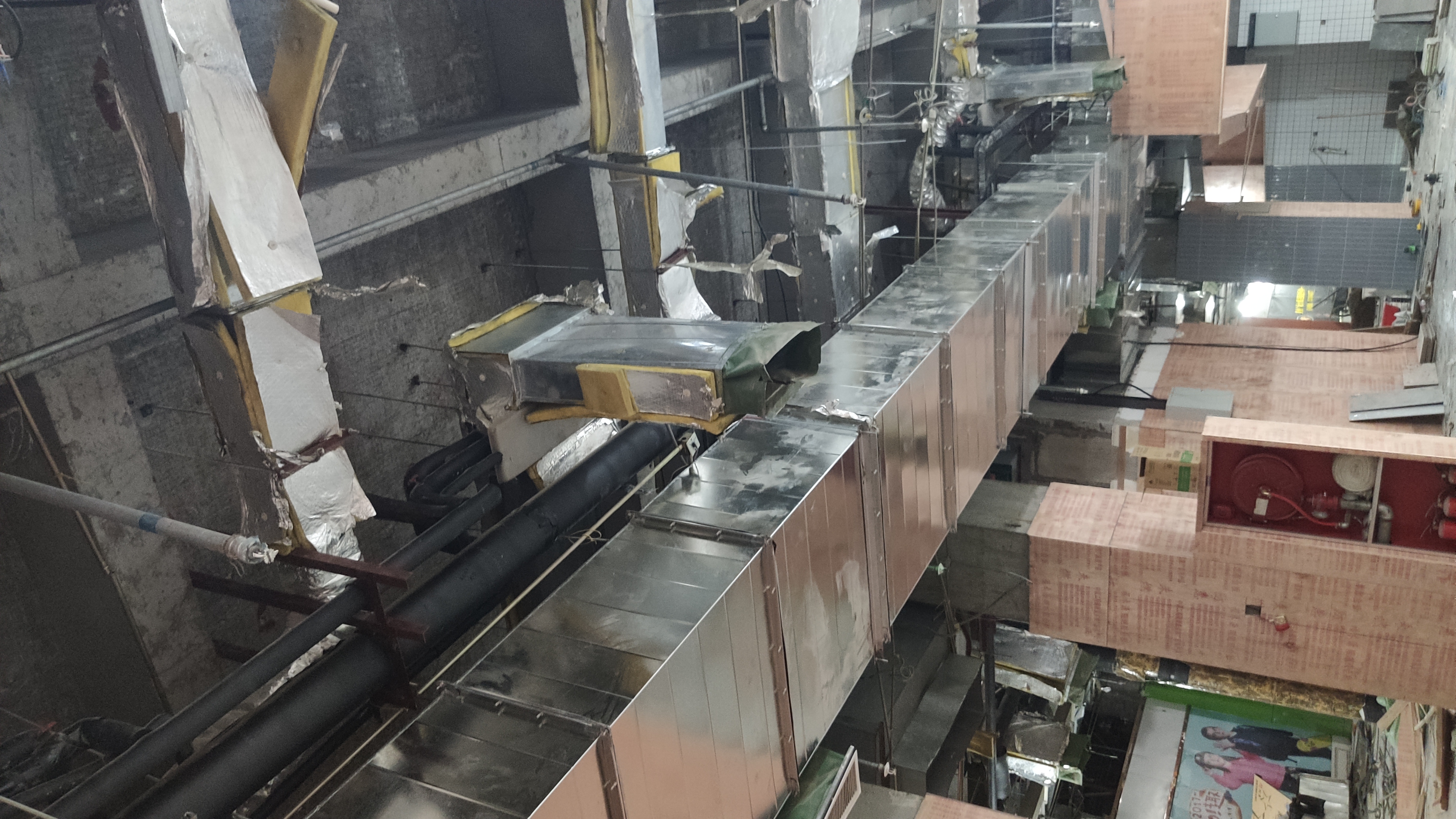 西安排煙道安裝_飯店油煙管道設計改造